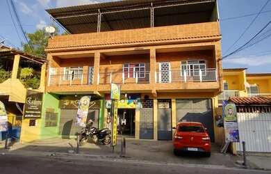 Imagem: A casa possui 2 Dormitórios, 2 Banheiros, 300m² de Área e