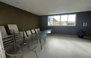 Imagem: Apartamento com 2 Quartos e 1 banheiro para alugar com garagem