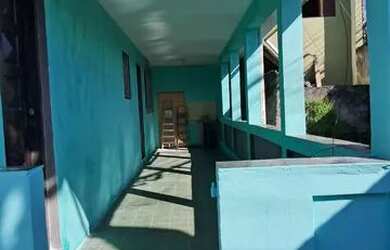 Imagem: A casa possui 2 Dormitórios, 1 Banheiro, 1 Vaga na garagem