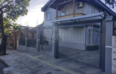 Imagem: A casa em condomínio possui 3 Dormitórios, 3 Banheiros, 1