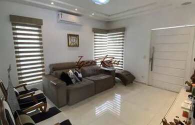 Imagem: A casa em condomínio possui 3 Dormitórios, 3 Banheiros, 5