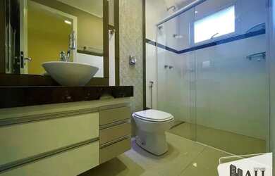 Imagem 4: Casa no Condomínio Eco Village II com 4 Quartos e 3 Vagas