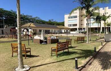 Imagem: O apartamento possui 4 Dormitórios, 1 Banheiro, 5 Vagas na