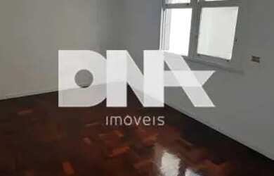 Imagem: O apartamento possui 1 Dormitório, 1 Banheiro, 39m² de Área