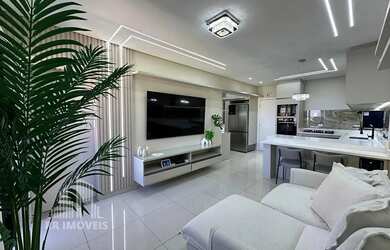 Imagem: O studio possui 1 Dormitório, 1 Banheiro, 1 Vaga na garagem