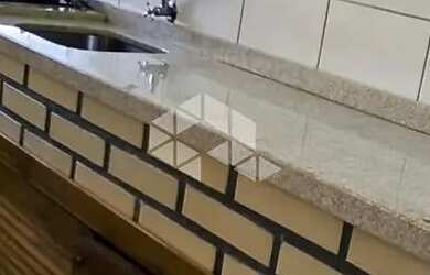 Imagem 2: Apartamento de 1 quarto com vaga de garagem semi-mobiliado à venda no...