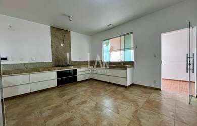 Imagem 6: Casa à venda, 3 quartos, 1 suíte, 4 vagas, Fonte Grande - Contagem/MG