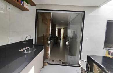 Imagem 2: Casa à venda em ótima localização