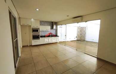 Imagem: A casa em condomínio possui 2 Dormitórios, 2 Banheiros, 2