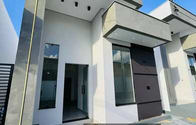 Imagem: A casa em condomínio possui 3 Dormitórios, 2 Banheiros, 2