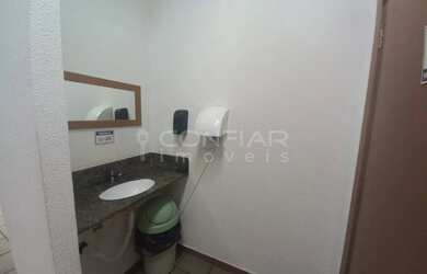 Imagem 4: BOX COMERCIAL PARA LOCAÇÃO CENTRO DE JOINVILLE POR R$ 800,00 +TAXAS