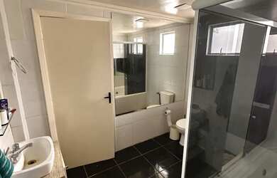 Imagem 7: SE NEGOCIA CASA NA PRAIA COM PISCINA PRIVATIVA E AMPLO LAZER