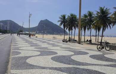 Imagem: O apartamento possui 1 Dormitório, 1 Banheiro, 30m² de Área