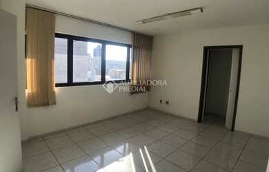 Imagem: O depósito possui 35m² de Área, Imóvel novo e está localizado