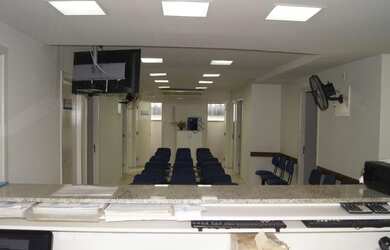 Imagem: O depósito possui 100m² de Área e está localizado em Pilares