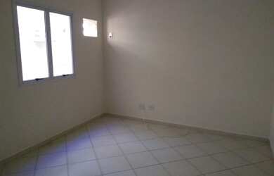 Imagem: O depósito possui 1 Vaga na garagem e 18m² de Área e está