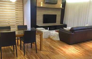 Imagem: O apartamento possui 3 Dormitórios, 2 Banheiros, 2 Vagas na