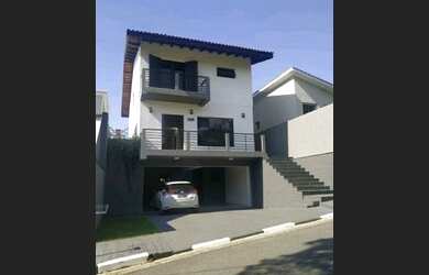 Imagem: A casa em condomínio possui 3 Dormitórios, 4 Banheiros, 4