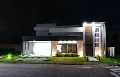 Imagem: A casa em condomínio possui 3 Dormitórios, 3 Banheiros, 4