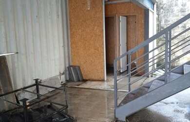 Imagem: O depósito possui 1 Vaga na garagem e 85m² de Área e está