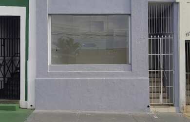 Imagem: O depósito possui 160m² de Área e está localizado em Centro