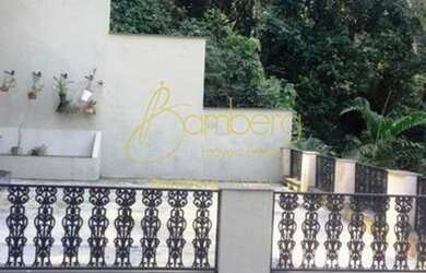 Imagem 3: Casa comercial Galpão / depósito com 4 vagas na garagem