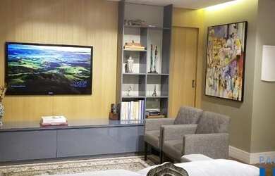 Imagem: O apartamento possui 3 Dormitórios, 4 Banheiros, 2 Vagas na