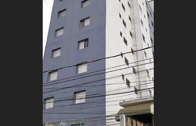 Imagem: O apartamento possui 3 Dormitórios, 1 Banheiro, 1 Vaga na garagem