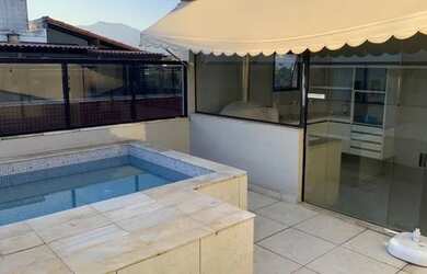 Imagem: O apartamento na cobertura possui 4 Dormitórios, 4 Banheiros