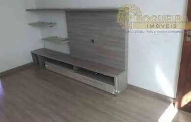 Imagem: O apartamento possui 3 Dormitórios, 1 Banheiro, 1 Vaga na garagem