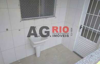 Imagem: A casa em condomínio possui 2 Dormitórios, 1 Banheiro e 50m²