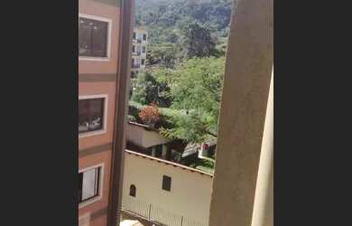 Imagem: O apartamento possui 1 Dormitório, 1 Banheiro, 1 Vaga na garagem