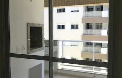 Imagem: O apartamento possui 2 Dormitórios, 2 Banheiros, 2 Vagas na