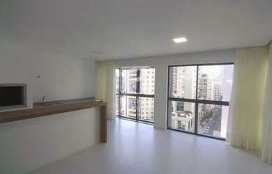 Imagem: O apartamento possui 3 Dormitórios, 5 Banheiros, 2 Vagas na