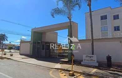 Imagem: O apartamento possui 2 Dormitórios, 2 Banheiros, 1 Vaga na