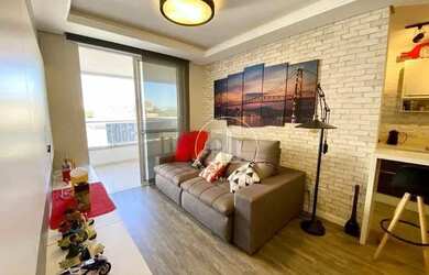 Imagem: O apartamento possui 2 Dormitórios, 2 Banheiros, 1 Vaga na