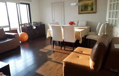 Imagem: O apartamento possui 4 Dormitórios, 4 Banheiros, 2 Vagas na