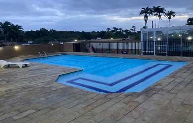 Imagem: O apartamento possui 1 Dormitório, 1 Banheiro, 1 Vaga na garagem