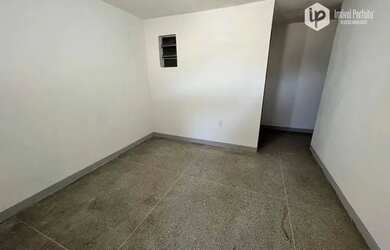 Imagem: O apartamento possui 2 Dormitórios, 1 Banheiro, 65m² de Área