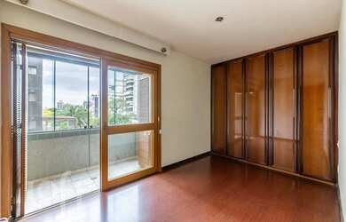 Imagem 8: Apartamento à venda em Mont x27 serrat com 81 m², 2 quartos, 1 vaga