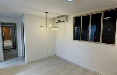 Imagem 2: Apartamento Semi Mobiliado c/ 2 Quartos no Cond. Paradiso Alpinia no 4º...