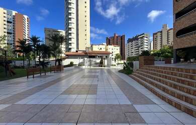 Imagem 6: Apartamento projetado, com 71,29 m². Composto por varanda, sala em L,...