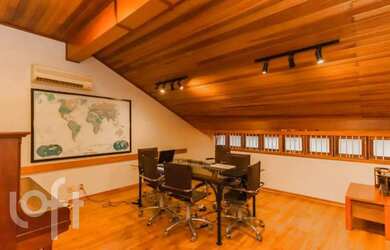 Imagem 13: Casa à venda em Menino Deus com 300 m², 8 quartos, 4 suítes, 9 vagas