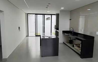 Imagem 6: Casa novinha a venda em Varginha