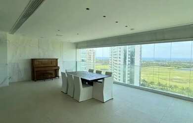 Imagem: O apartamento possui 4 Dormitórios, 5 Banheiros, 381m² de