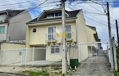 Imagem: A casa em condomínio possui 3 Dormitórios, 2 Banheiros, 2