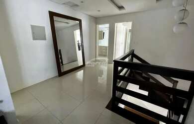 Imagem 14: Casa disponível com 4 quartos sendo 4 suítes para locação no bairro...