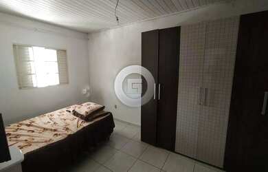 Imagem 8: Casa em Montes Claros, no bairro Maracanã, à venda