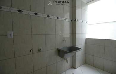 Imagem 7: 2 dormitórios no centro, sacada, cozinha separada