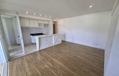 Imagem: O apartamento possui 2 Dormitórios, 2 Banheiros, 2 Vagas na